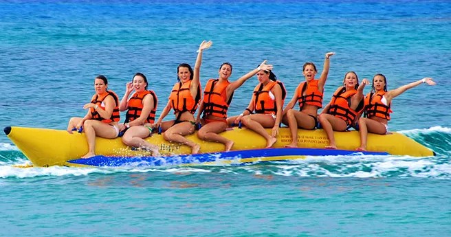 Banana-Boat-Ride-image-1.jpg?w=4000&h=400&zoom=2